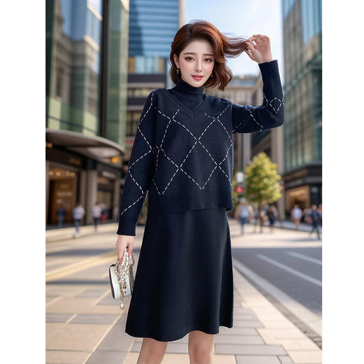 奢姿2025年秋季新款肥mm时尚显瘦大码女装菱形格毛织二件套套装9704950711 商品图4