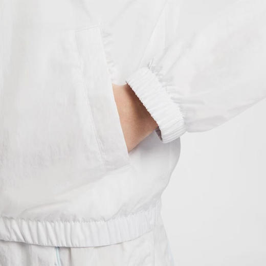 耐克NIKE女子梭织夹克 FV6305-100 商品图3