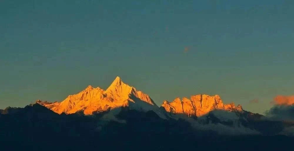 松赞雨崩环线 | 日照金山观赏季
