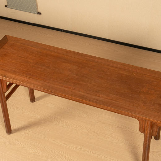 清 花梨木夹头榫刀牙板平头案 商品图2