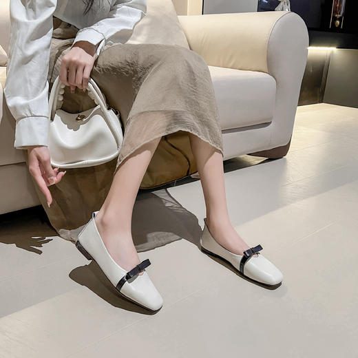 【爱.步(ecco)代工厂秋季小羊皮单鞋】 💰舒适度秒杀千元 品质❗❗❗ ✅ 巨软巨好搭~好看到没朋友 🌈穿出日常不费力的时髦感🌿 春夏秋穿3季~ 商品图1