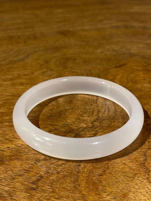 鱼脑冻玉髓玛瑙半圆条手镯，顺丰包邮 商品图10