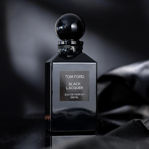 汤姆·福特 诱感黑漆 Tom Ford Black Lacquer 分装 【用柔和、丝滑和烟熏感的香气来描述富丽堂皇的气息】 商品图5