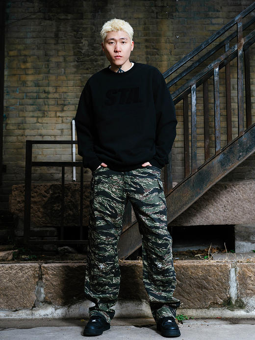 STA2024秋冬款星标小队双燕虎纹迷彩长裤 商品图2