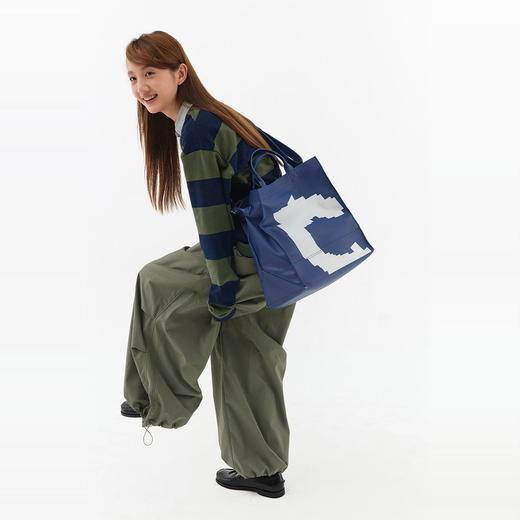 CryingCenter 城市运动通勤大容量斜挎包 哭喊中心 商品图2