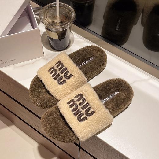 厚底毛毛拖鞋女2024秋冬网红高级休闲简约风外穿露趾一字凉拖鞋新款爆款小红书同款 商品图0