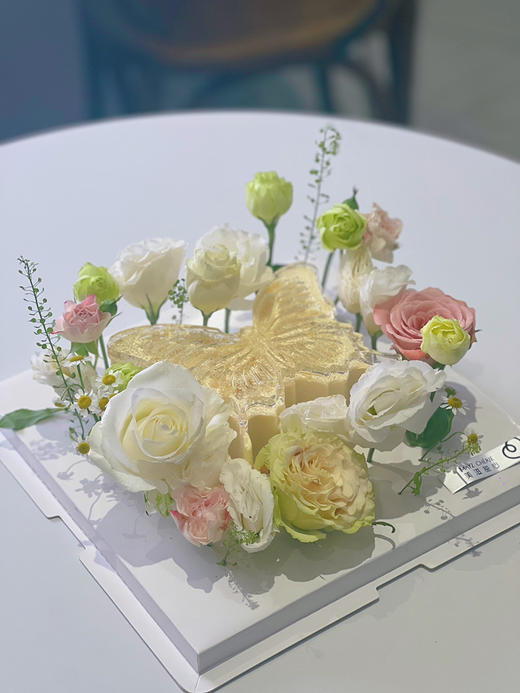 梦境蝴蝶（花材随季节更新） 商品图1
