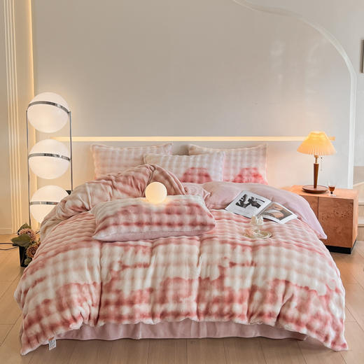 【一套约8斤重】仿兔绒牛奶绒四件套 秋冬保暖御寒渐变色泡泡绒套件 商品图1