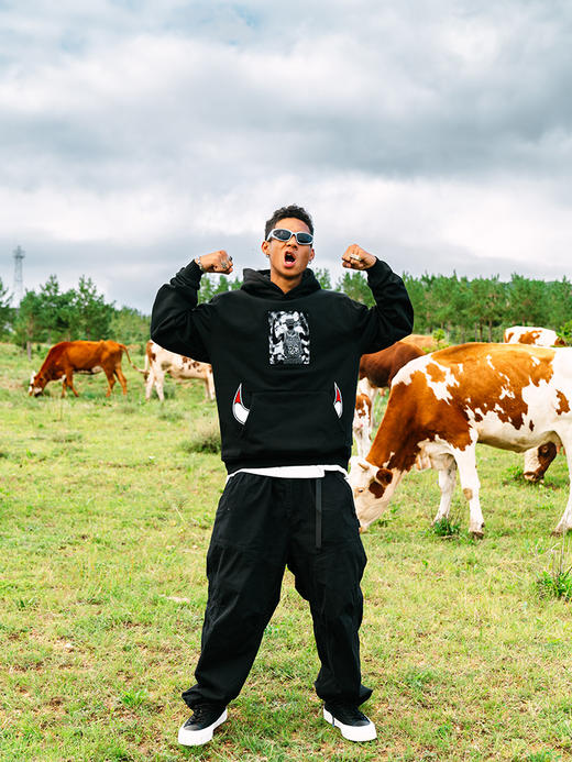 STA公牛帽衫 商品图8