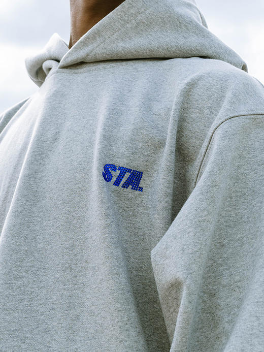 STA2024秋冬款经典基础水晶烫钻纯色帽衫 商品图3