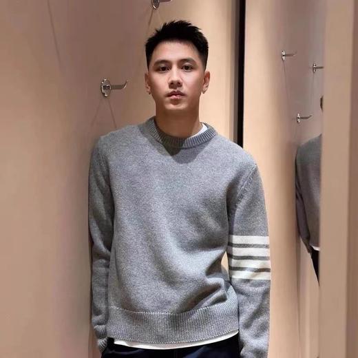 TB布朗提花四道杠男女套头上衣毛衣 商品图2