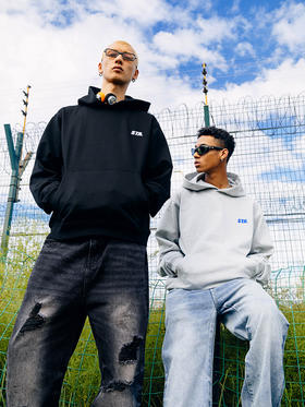 STA2024秋冬款经典基础水晶烫钻纯色帽衫