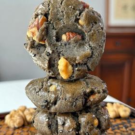 无添加剂黑芝麻酱核桃酥  30克✘18枚/盒