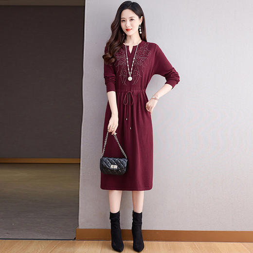 CC-56-5750针织连衣裙2024新款秋冬洋气遮肚显瘦配大衣裙子系带毛衣打底裙 商品图0