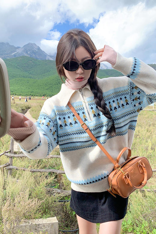 <曾小咸推荐>慵懒休闲蓝色半拉链polo领宽松毛衣 日常189.99 立减90 秒杀99.99！！ 商品图5