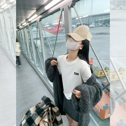 <曾小咸推荐>百搭通勤4色圆领长袖磨毛T恤打底衫 商品图1