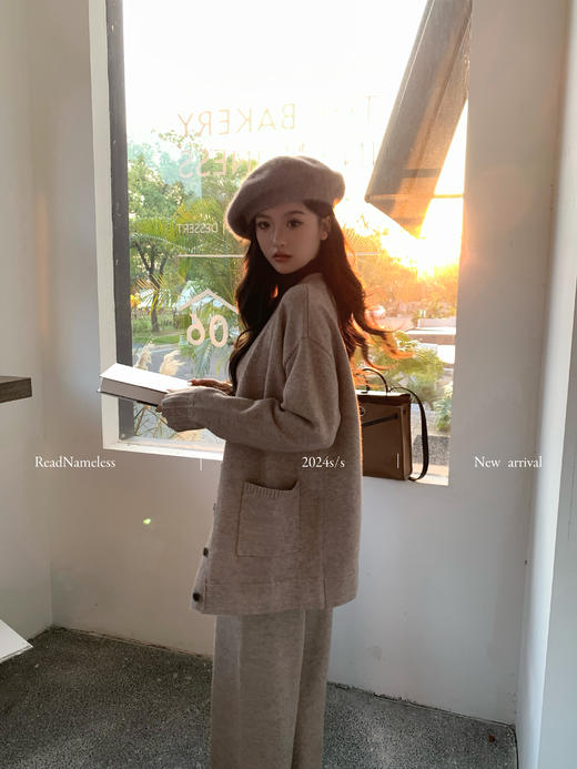 Read Nameless /气质慵懒奶茶针织三件套 2024/10/28 商品图9