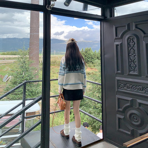 <曾小咸推荐>慵懒休闲蓝色半拉链polo领宽松毛衣 日常189.99 立减90 秒杀99.99！！ 商品图4