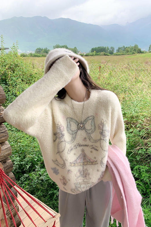 <曾小咸推荐>韩系甜美百搭杏色宽松圆领毛衣 商品图5