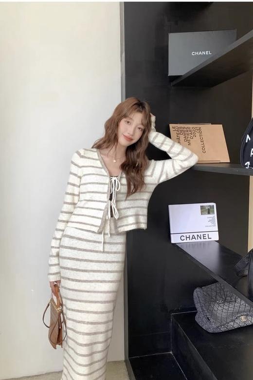 LNNNS 慵懒条纹针织连衣裙开衫套装 18891 商品图3