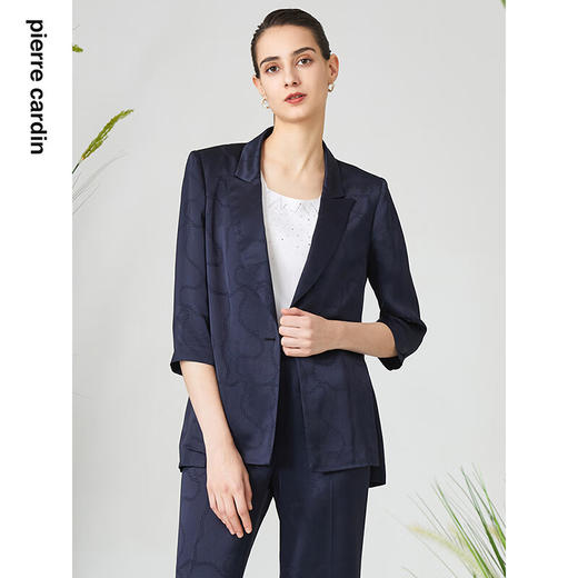 皮尔卡丹女装西装时尚暗纹印花通勤干练西服外套P3125U3084N0
 商品图1