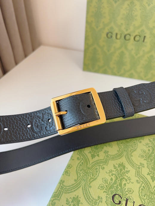 秋冬特惠💰300【Gucci】男士腰带 早秋系列添姿加彩。这款亮眼的腰带 商品图3