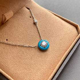 马卡龙设计18k白金钻石项链蓝瓷松