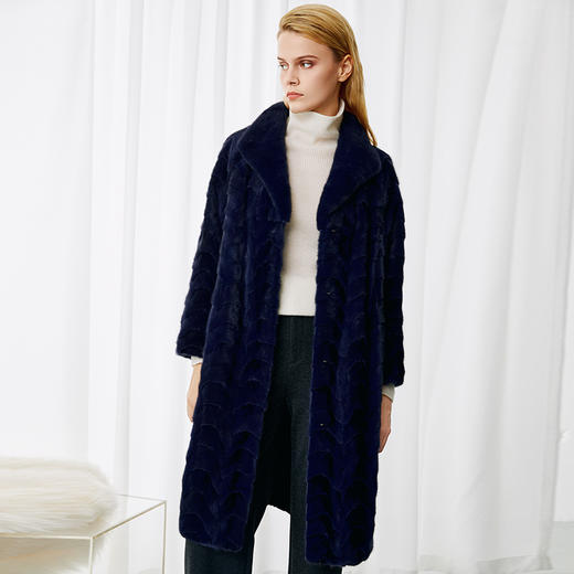 EITIE爱特爱气质翻领保暖直筒奢华大衣皮草外套冬新款8093720 商品图3