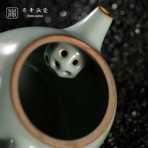 问鼎鼎青系列小秦权壶（山水） 商品图2