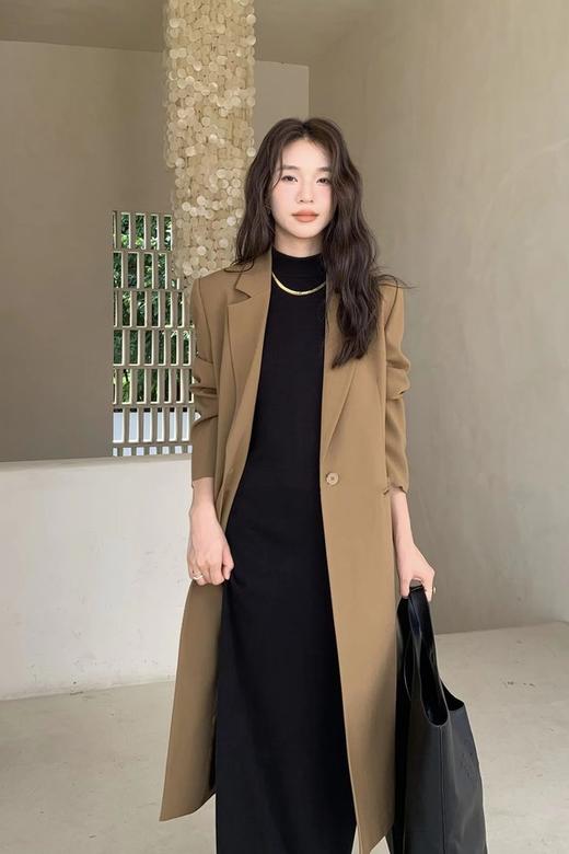 ESTELLICA 卡其色单粒扣长款西装外套 18741 商品图3