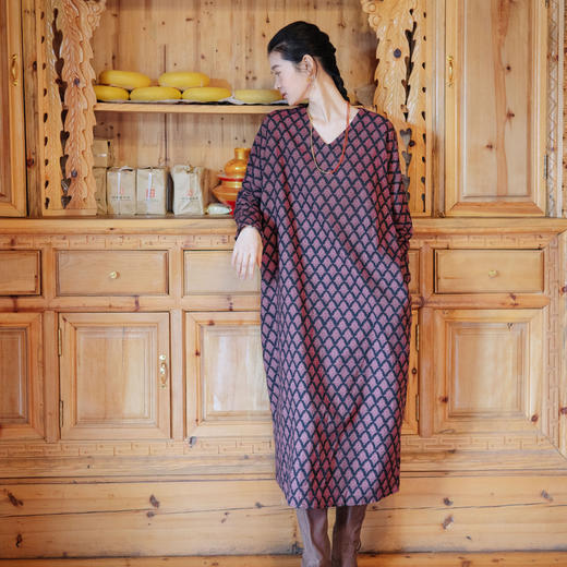 绽放旅行女装783朵/秋冬亚麻棉磨毛印花民族风V领叠穿长袖连衣裙 商品图0