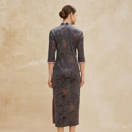 PH807斯尔丽24秋冬新款改良版弹力丝绒拼色镶边斜门襟气质款宴会连衣裙 商品图2