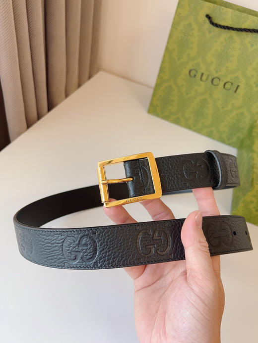 秋冬特惠💰300【Gucci】男士腰带 早秋系列添姿加彩。这款亮眼的腰带 商品图1