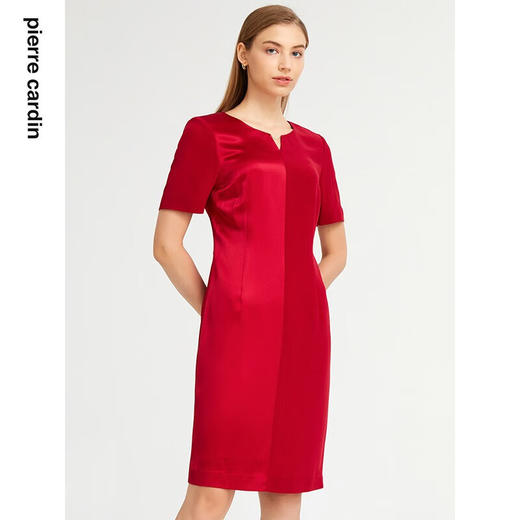 皮尔卡丹女装连衣裙简约时尚礼服小V领场合A字裙P1290D1122R0
 商品图0