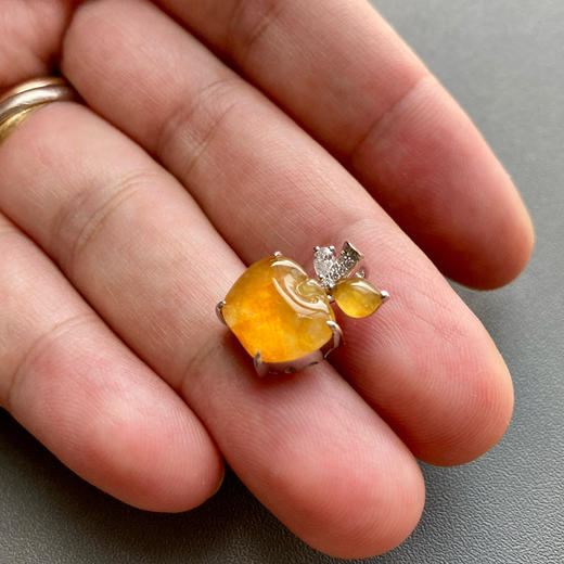 高冰种黄翡苹果18k白金钻石镶嵌 商品图7