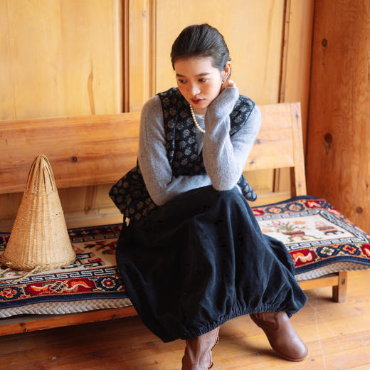 绽放旅行女装091朵/羊毛提花*V领叠穿复古文艺感保暖短马甲 商品图1