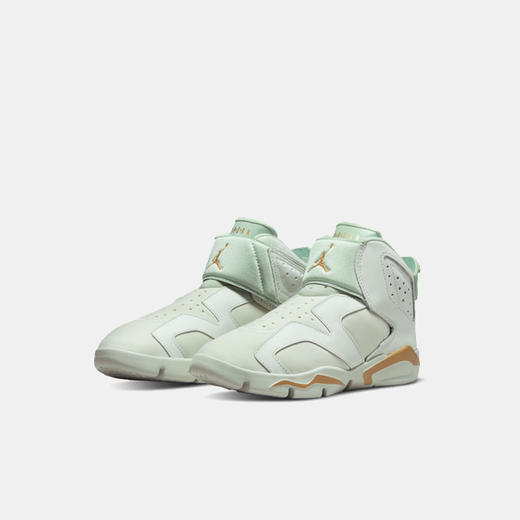 JORDAN	春 小童 篮球鞋 DN1770 商品图4
