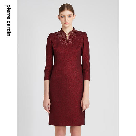 皮尔卡丹女装冬季新款酒红色小立领中长款连衣裙P2435E2850T0
 商品图0