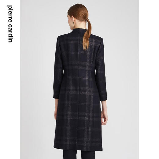 皮尔卡丹女装毛呢外套冬高级感大翻领苏格兰格纹大衣P2417C2995N3
 商品图3