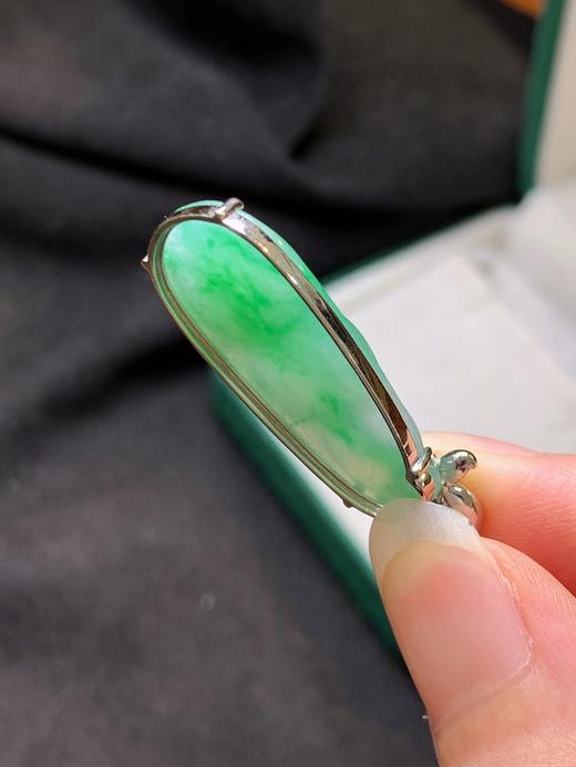 18K金冰晴绿福豆吊坠 商品图5