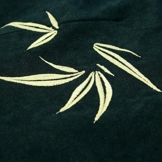 PH804斯尔丽24新款新国风改良版针织弹力罗马布金丝盘扣绣花长袖连衣裙 商品图4