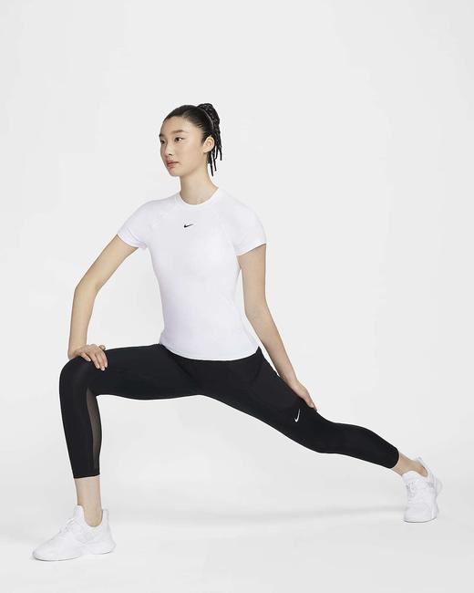 Nike 耐克Pro Dri-FIT 女子透气速干紧身短袖训练上衣FV7843-100 商品图5