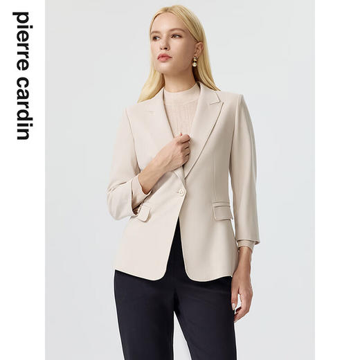 皮尔卡丹女装西装春秋浅米色宽松商务职业西服上衣P3216U3075M1
 商品图4