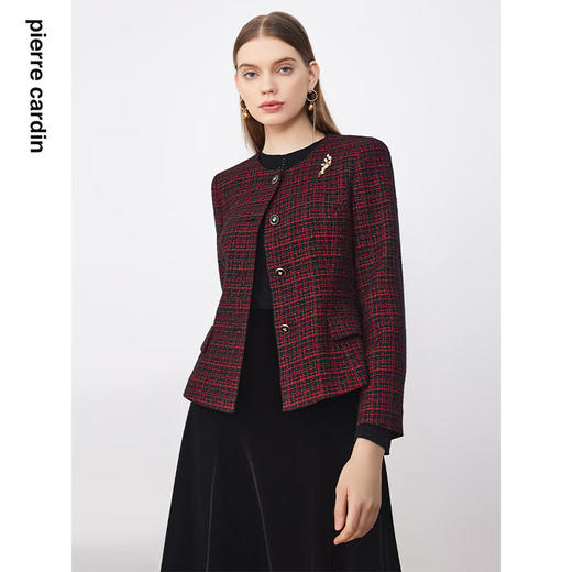 皮尔卡丹女装西装冬季圆领单排扣日常羊毛西服上衣P3446U3952R3
皮尔卡丹女装西装冬季圆领单排扣日常羊毛西服上衣P3446U3952R3
 商品图4