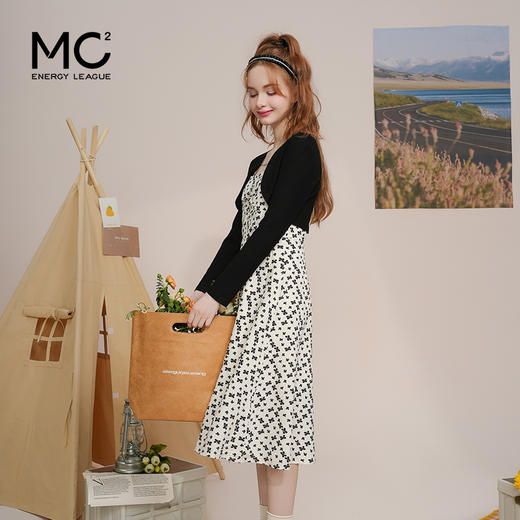 mc2贝壳衫印花吊带裙两件套裙2024春秋新款碎花吊带连衣裙女装 商品图2