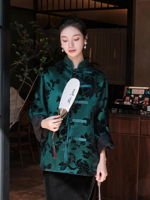 盛唐牡丹|墨绿色富贵牡丹漳缎外套 商品图2
