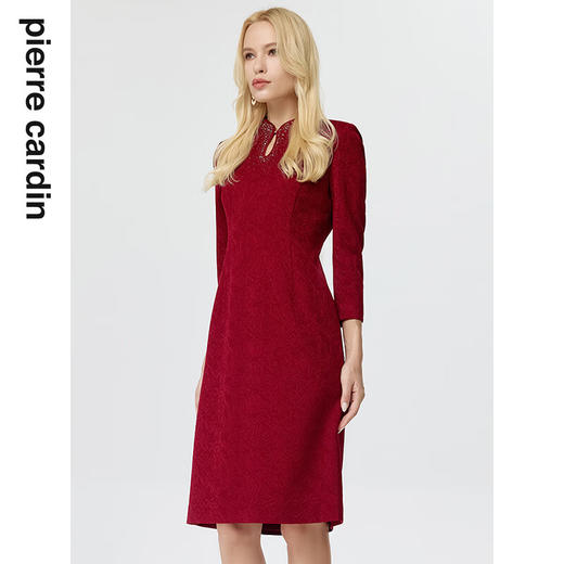 皮尔卡丹女装连衣裙秋季新款酒红色立领醋酸时尚裙子P3314DL05T3
 商品图1