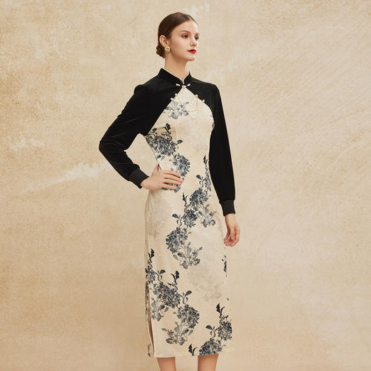 PH808斯尔丽24新款改良版镶嵌珍珠拼丝绒印花气质高雅长袖丝绒连衣裙 商品图2