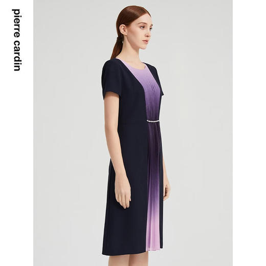 皮尔卡丹女装夏季新款简约渐变色雪纺连衣裙P2213D2130Z0
 商品图1
