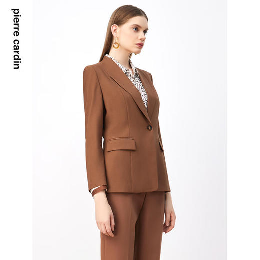 皮尔卡丹女装时尚秋冬美拉德色通勤干练西服外套P3348U3959M0
 商品图1